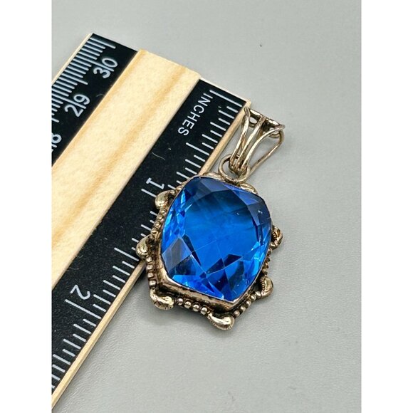 Sterling Silver Pendant with Blue Faceted Glass Stone Art Deco Style - Picture 6 of 6
